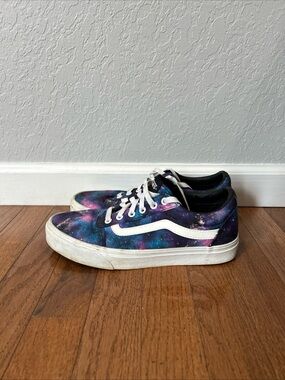 Vans Sneakers Skate Shoes Galaxy Space Women’s Size 9.5 Blue Purple